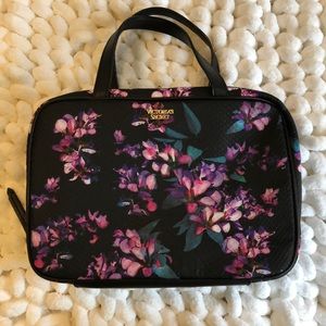 Victoria’s Secret Hanging Makeup/Toiletry Bag